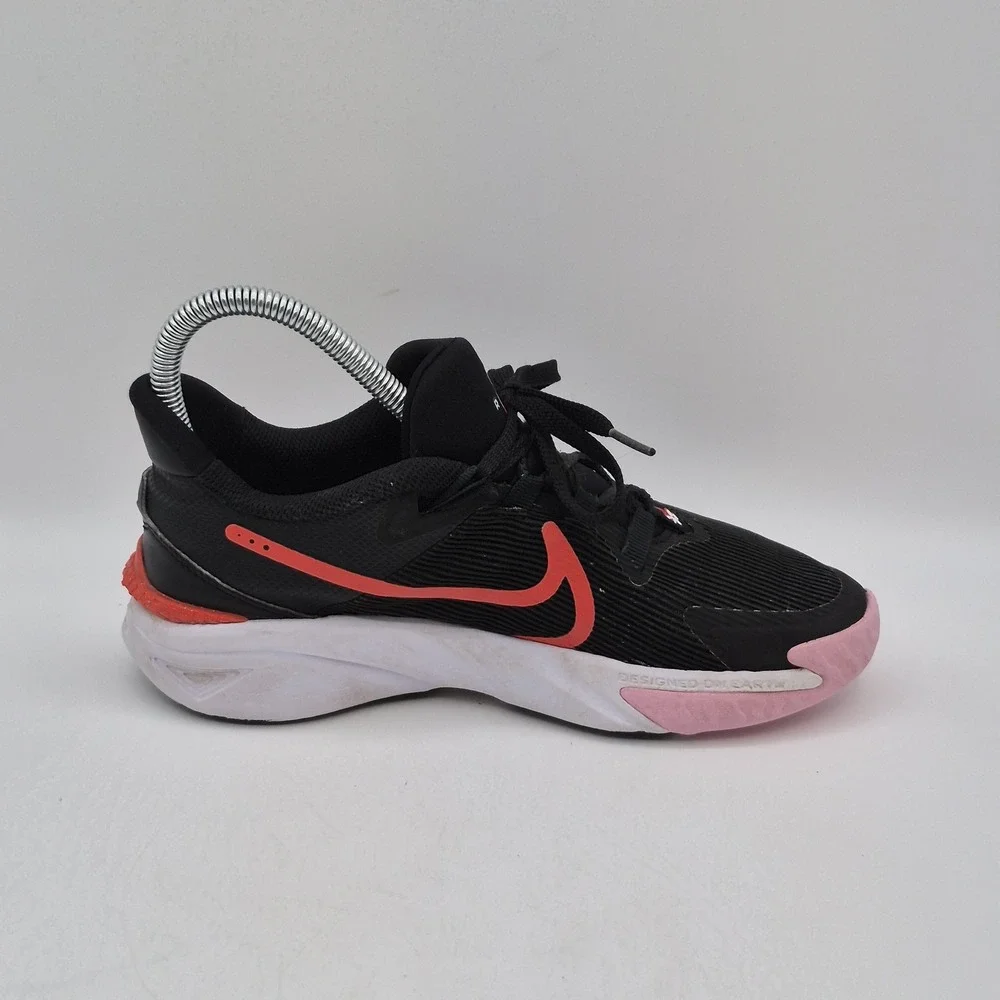 Nike Running Shoes Youth Size 3.5Y Black Pink Flower Mesh Sneaker FJ8077-001 - Picture 2 of 13